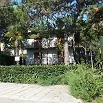 Villa Rosy
